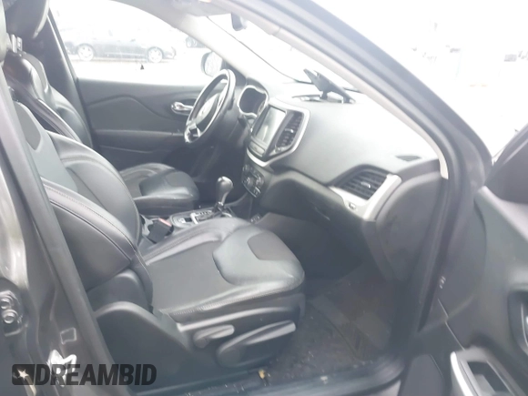 2018 Jeep Cherokee Latitude Plus with VIN 1C4PJLLBXJD621833, listed as a IAAI auction lot 41325843 with 65,326 mi miles. Bid and sale history available at carsss.com. Image 5.