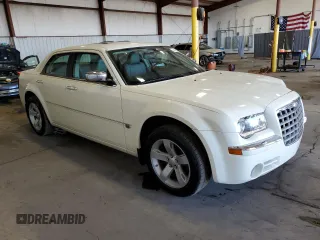 2006 Chrysler 300 C with VIN 2C3LK63H46H345651, listed as a Copart auction lot 79051164 with 156,804 mi miles and Salvage Title. Bid and sale history available at carsss.com. Image 4.