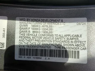 2024 Acura Integra w/A-Spec Package z VIN 19UDE4H37RA027620, wystawiony jako Copart lot #54165895 z przebiegiem 4283 mil mil oraz Szkoda całkowita • Salvage title. Historia ofert i sprzedaży dostępna na DreamBid. Obrazek 13.