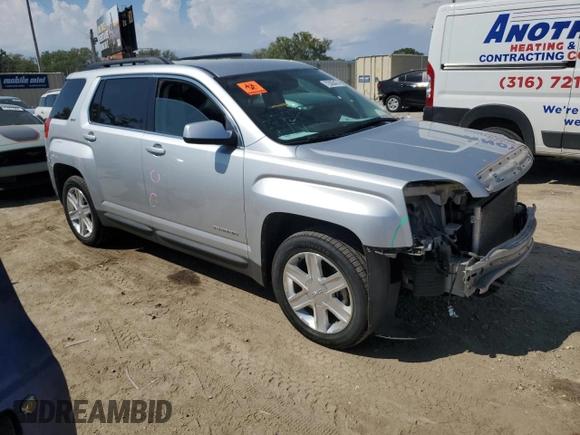 2010 GMC Terrain SLT-1 z VIN 2CTFLGEW4A6248305, wystawiony jako Copart lot #72005474 z przebiegiem 157 247 mil mil oraz Szkoda całkowita • Salvage title. Historia ofert i sprzedaży dostępna na DreamBid. Obrazek 4.