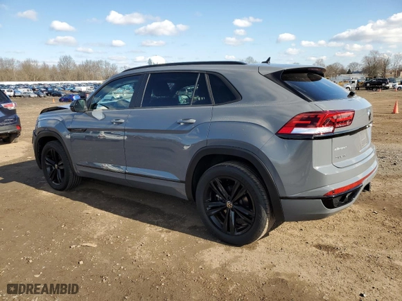 2022 Volkswagen Atlas Cross Sport 2.0T SEL R-Line with VIN 1V2AE2CA1NC224288, listed as a Copart auction lot 39351583 with 9,184 mi miles. Bid and sale history available at carsss.com. Image 2.