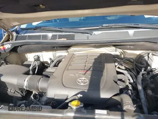 2017 Toyota Tundra 2WD SR5 with VIN 5TFEY5F17HX225871, listed as a IAAI auction lot 41954311 with 125,917 mi miles. Bid and sale history available at carsss.com. Image 10.