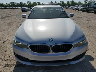 2019 BMW 5 Series 530i с VIN WBAJA5C55KWW09510, выставлен на аукционе Copart как лот 52218855 с пробегом 207 755 миль миль и Чистый • Clean title. История ставок и продаж доступна на DreamBid. Изображение 5.