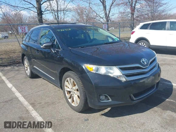 2014 Toyota Venza LE with VIN 4T3ZA3BB9EU085959, listed as a IAAI auction lot 41889118 with 175,117 mi miles. Bid and sale history available at carsss.com. Image 1.