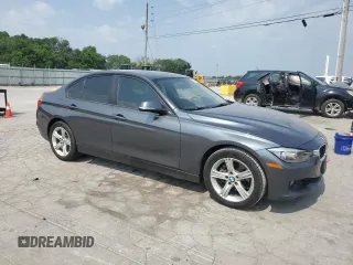 2015 BMW 3 Series 328i z VIN WBA3C1C52FK122225, wystawiony jako Copart lot #57556555 z przebiegiem 69 193 mil mil oraz Szkoda całkowita • Salvage title. Historia ofert i sprzedaży dostępna na DreamBid. Obrazek 4.