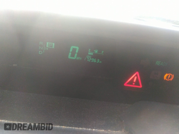 2008 Toyota Prius z VIN JTDKB20U787779370, wystawiony jako IAAI lot #42229035 z przebiegiem 172 963 mil mil oraz . Historia ofert i sprzedaży dostępna na DreamBid. Obrazek 7.