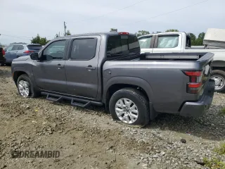 2023 Nissan Frontier SV z VIN 1N6ED1EJ0PN623016, wystawiony jako Copart lot #57919245 z przebiegiem 33 317 mil mil oraz Czysty tytuł • Clean title. Historia ofert i sprzedaży dostępna na DreamBid. Obrazek 2.