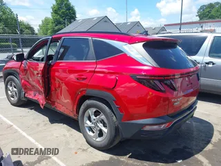 2022 Hyundai Tucson SEL with VIN 5NMJB3AE6NH070085, listed as a IAAI auction lot 42235039 with 28,931 mi miles and . Bid and sale history available at DreamBid. Image 14.
