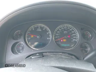 2007 Chevrolet Tahoe LT z VIN 1GNFC13J97J100573, wystawiony jako IAAI lot #42450311 z przebiegiem 234 099 mil mil oraz . Historia ofert i sprzedaży dostępna na DreamBid. Obrazek 7.