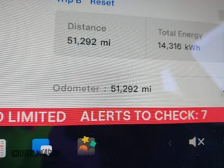 2021 Tesla Model Y Long Range with VIN 5YJYGDEE0MF265339, listed as a IAAI auction lot 41975058 with 51,292 mi miles and . Bid and sale history available at DreamBid. Image 15.