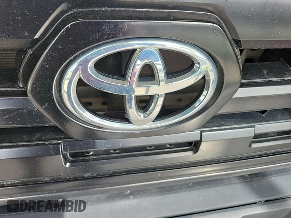 2016 Toyota Tacoma SR with VIN 5TFSX5EN0GX044183, listed as a IAAI auction lot 42143264 with 187,804 mi miles and . Bid and sale history available at DreamBid. Image 1.