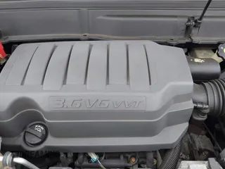 2008 GMC Acadia SLE1 with VIN 1GKEV13718J302154, listed as a IAAI auction lot 41614384 with 130,846 mi miles. Bid and sale history available at carsss.com. Image 10.