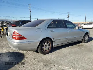2001 Mercedes-Benz S-Class with VIN WDBNG70JX1A136245, listed as a Copart auction lot 81642244 with 158,417 mi miles and Salvage Title. Bid and sale history available at carsss.com. Image 3.