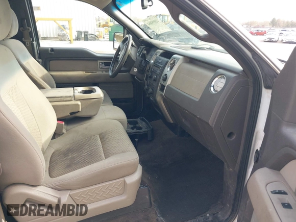 2010 Ford F-150 XL with VIN 1FTEX1C8XAFD22846, listed as a IAAI auction lot 42095864 with 325,437 mi miles and . Bid and sale history available at DreamBid. Image 5.