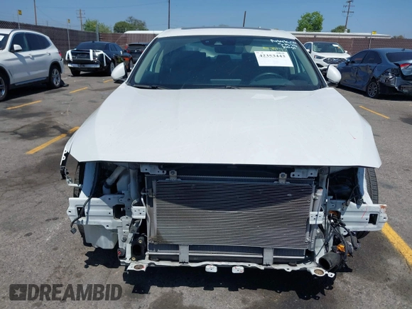 2021 Honda Accord Touring with VIN 1HGCV2F92MA024124, listed as a IAAI auction lot 42353443 with 22,457 mi miles and . Bid and sale history available at DreamBid. Image 12.