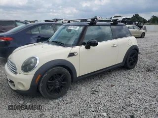 2012 MINI Hardtop z VIN WMWSU3C54CT185837, wystawiony jako Copart lot #62578585 z przebiegiem 69 490 mil mil oraz Szkoda całkowita • Salvage title. Historia ofert i sprzedaży dostępna na DreamBid. Obrazek 1.