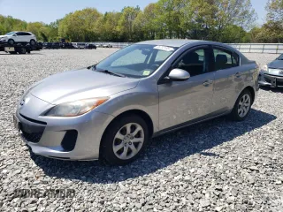 2013 Mazda 3 i Sport with VIN JM1BL1UPXD1807400, listed as a Copart auction lot 56733105 with 96,857 mi miles and Clean Title. Bid and sale history available at DreamBid. Image 1.