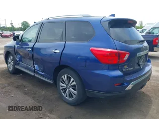 2020 Nissan Pathfinder SL with VIN 5N1DR2CM6LC610825, listed as a IAAI auction lot 42300210 with 123,226 mi miles and . Bid and sale history available at DreamBid. Image 3.