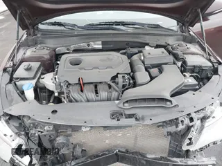2019 Kia Optima LX z VIN 5XXGT4L38KG337200, wystawiony jako IAAI lot #41807462 z przebiegiem 126 429 mil mil oraz . Historia ofert i sprzedaży dostępna na DreamBid. Obrazek 10.