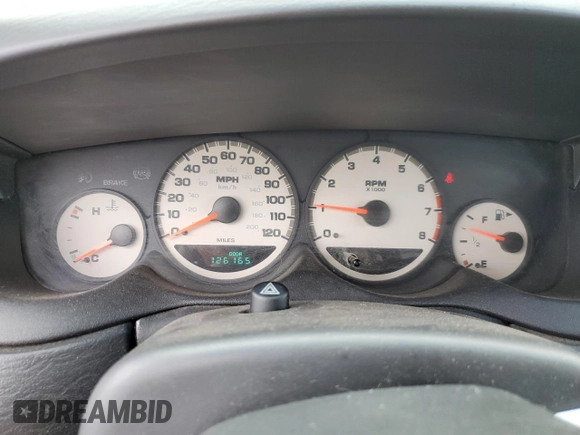 2004 Dodge Neon SXT z VIN 1B3ES56C34D639617, wystawiony jako Copart lot #73036524 z przebiegiem 126 165 mil mil oraz Czysty tytuł • Clean title. Historia ofert i sprzedaży dostępna na DreamBid. Obrazek 9.