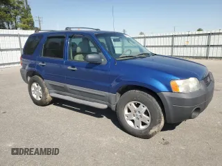 2007 Ford Escape XLT with VIN 1FMYU03Z67KB07923, listed as a Copart auction lot 50120885 with 187,903 mi miles and Salvage Title. Bid and sale history available at carsss.com. Image 4.