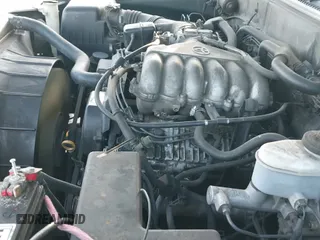 2004 Toyota Tundra SR5 с VIN 5TBRN341X4S438601, выставлен на аукционе IAAI как лот 41454217 с пробегом 360 247 миль миль и . История ставок и продаж доступна на DreamBid. Изображение 19.