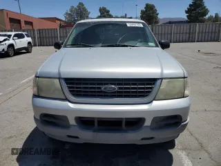 2002 Ford Explorer XLT z VIN 1FMDU63E22UA50017, wystawiony jako Copart lot #55092105 z przebiegiem 193 410 mil mil oraz Szkody całkowita. Historia ofert i sprzedaży dostępna na DreamBid. Obrazek 5.