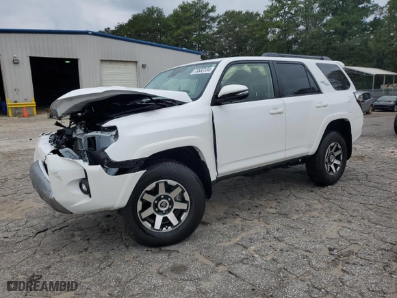 2024 Toyota 4Runner TRD Off Road with VIN JTERU5JR4R6256850, listed as a Copart auction lot 73530134 with 0 mi miles and Salvage Title. Bid and sale history available at carsss.com. Image 1.