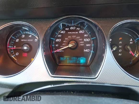 2011 Ford Taurus SEL with VIN 1FAHP2EW3BG111083, listed as a IAAI auction lot 41378232 with 278,577 mi miles. Bid and sale history available at carsss.com. Image 7.
