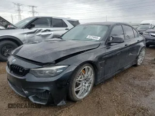 2018 BMW M3 z VIN WBS8M9C58J5J79386, wystawiony jako Copart lot #53724845 z przebiegiem 61 611 mil mil oraz Szkody całkowita. Historia ofert i sprzedaży dostępna na DreamBid. Obrazek 1.