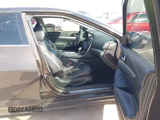 2016 Nissan Maxima Platinum with VIN 1N4AA6AP2GC385723, listed as a IAAI auction lot 41753328 with 162,845 mi miles and . Bid and sale history available at DreamBid. Image 5.