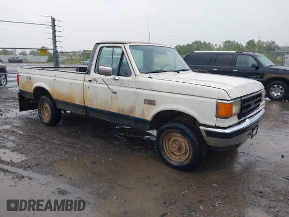 1988 Ford F-150 with VIN 2FTEF14Y6JCA33783, listed as a IAAI auction lot 42519893 with 1,135 mi miles and . Bid and sale history available at DreamBid. Image 1.