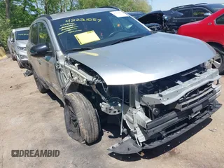 2020 Mitsubishi Outlander SE with VIN JA4AD3A36LZ046820, listed as a IAAI auction lot 42221057 with 79,758 mi miles and . Bid and sale history available at DreamBid. Image 6.