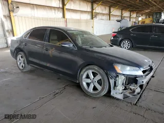 2012 Volkswagen Passat SE with VIN 1VWBP7A3XCC096404, listed as a Copart auction lot 48186745 with 147,108 mi miles and Salvage Title. Bid and sale history available at carsss.com. Image 4.