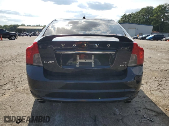 2010 Volvo S40 R-Design with VIN YV1672MH8A2500957, listed as a Copart auction lot 70911124 with 134,322 mi miles and Clean Title. Bid and sale history available at carsss.com. Image 6.