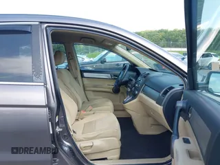 2011 Honda CR-V SE with VIN 5J6RE4H43BL089811, listed as a IAAI auction lot 42144060 with 212,559 mi miles and . Bid and sale history available at carsss.com. Image 5.