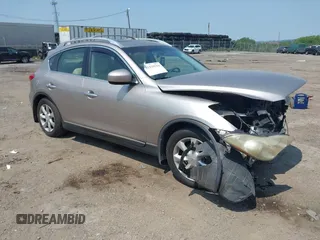 2010 Infiniti EX Journey z VIN JN1AJ0HR6AM757440, wystawiony jako IAAI lot #42429516 z przebiegiem 138 210 mil mil oraz . Historia ofert i sprzedaży dostępna na DreamBid. Obrazek 1.