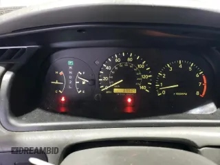 2001 Toyota Camry CE z VIN JT2BG22K410558183, wystawiony jako Copart lot #55600625 z przebiegiem 69 689 mil mil oraz Szkoda całkowita • Salvage title. Historia ofert i sprzedaży dostępna na DreamBid. Obrazek 9.