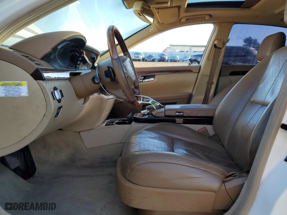 2009 Mercedes-Benz S-Class 5.5L V8 with VIN WDDNG71X29A259849, listed as a Copart auction lot 83017964 with 183,878 mi miles and Salvage Title. Bid and sale history available at carsss.com. Image 7.