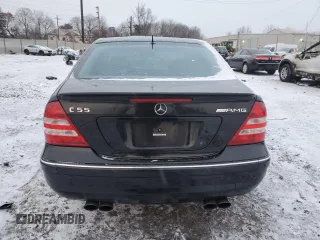 2005 Mercedes-Benz C 55 AMG z VIN WDBRF76J35F584816, wystawiony jako Copart lot #45890395 z przebiegiem 154 772 mil mil oraz Szkoda całkowita • Salvage title. Historia ofert i sprzedaży dostępna na DreamBid. Obrazek 6.