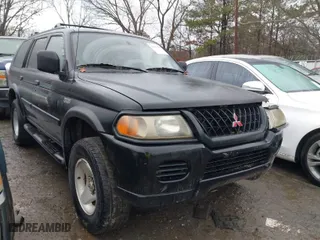 2000 Mitsubishi Montero Sport LS with VIN JA4LS31H6YP004497, listed as a IAAI auction lot 41403319 with 259,107 mi miles. Bid and sale history available at carsss.com. Image 1.