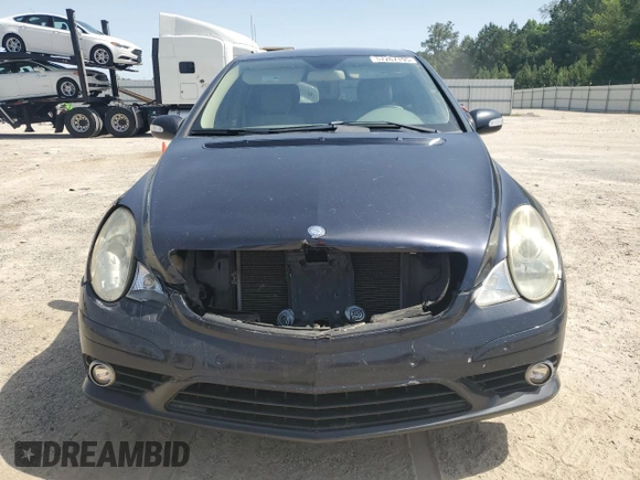 2008 Mercedes-Benz R 3.5L with VIN 4JGCB65E08A076771, listed as a Copart auction lot 57267195 with 201,118 mi miles and Salvage title. Bid and sale history available at DreamBid. Image 5.
