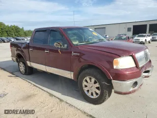 2006 Lincoln Mark LT with VIN 5LTPW18526FJ12210, listed as a Copart auction lot 70194714 with 269,531 mi miles and Salvage Title. Bid and sale history available at carsss.com. Image 4.