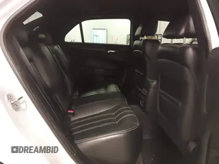2015 Chrysler 300 S z VIN 2C3CCAGG7FH923212, wystawiony jako IAAI lot #42212494 z przebiegiem 105 000 mil mil oraz . Historia ofert i sprzedaży dostępna na DreamBid. Obrazek 8.
