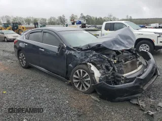 2017 Nissan Altima SV z VIN 1N4AL3AP5HC278207, wystawiony jako Copart lot #51262685 z przebiegiem 111 907 mil mil oraz Szkoda całkowita • Salvage title. Historia ofert i sprzedaży dostępna na DreamBid. Obrazek 4.