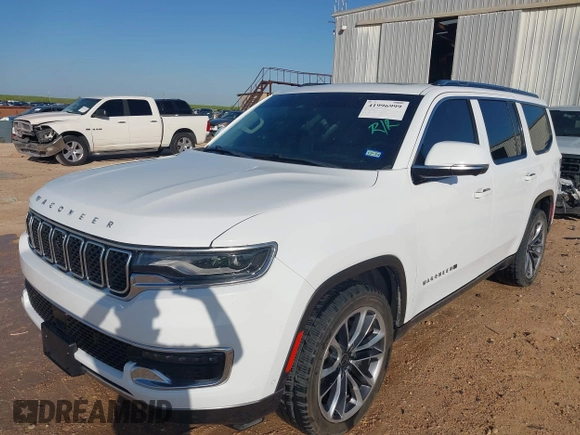 2022 Jeep Wagoneer Series III with VIN 1C4SJVDT7NS108523, listed as a IAAI auction lot 41996999 with 98,512 mi miles and . Bid and sale history available at DreamBid. Image 6.