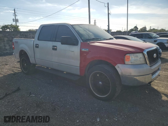 2004 Ford F-150 XLT with VIN 1FTPW14524KA67802, listed as a Copart auction lot 87578135 with 211,584 mi miles and Clean Title. Bid and sale history available at carsss.com. Image 4.