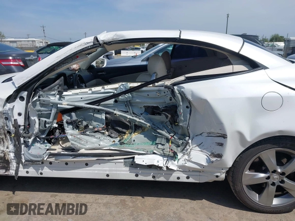 2010 Lexus IS 350 C with VIN JTHFE2C24A2501630, listed as a IAAI auction lot 42047403 with 90,754 mi miles and . Bid and sale history available at DreamBid. Image 15.