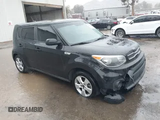 2018 Kia Soul with VIN KNDJN2A27J7549852, listed as a IAAI auction lot 41582249 with 90,527 mi miles. Bid and sale history available at carsss.com. Image 1.