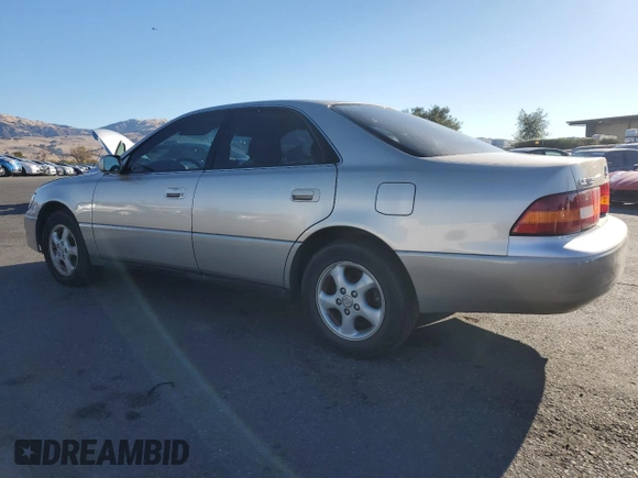 1997 Lexus ES 300 Luxury Sport Sdn with VIN JT8BF22G7V0064748, listed as a Copart auction lot 78067064 with 198,616 mi miles and Salvage Title. Bid and sale history available at carsss.com. Image 2.